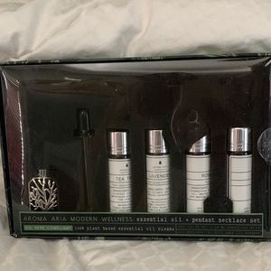 Tree of life Aroma Aria Wellness oil pendant